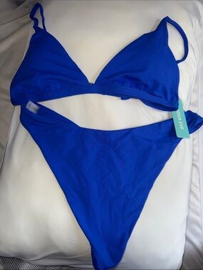 Aqua Eve Women's Royal Blue Triangle Bikini Set